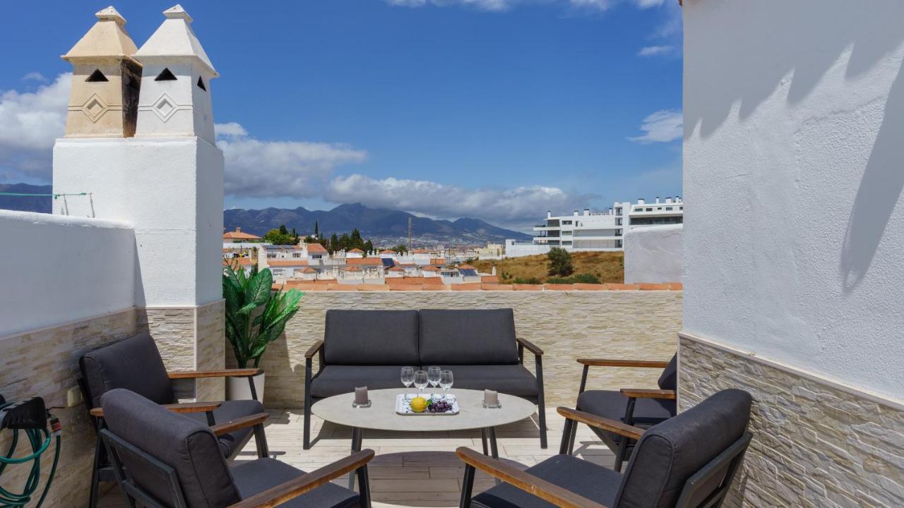 Cozy Terrace With Pool In By Costarentals - Ref 206 Apartment